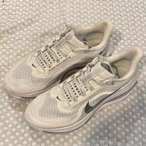 Nike Pegasus Premium Men's Size 12.5